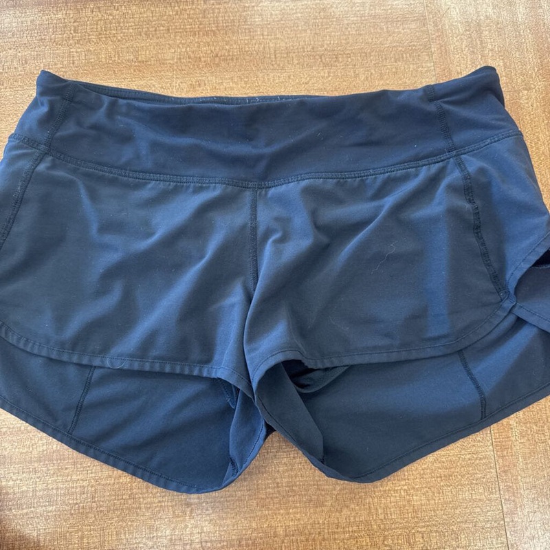 Lululemon - Women's Shorts : Black-women-8