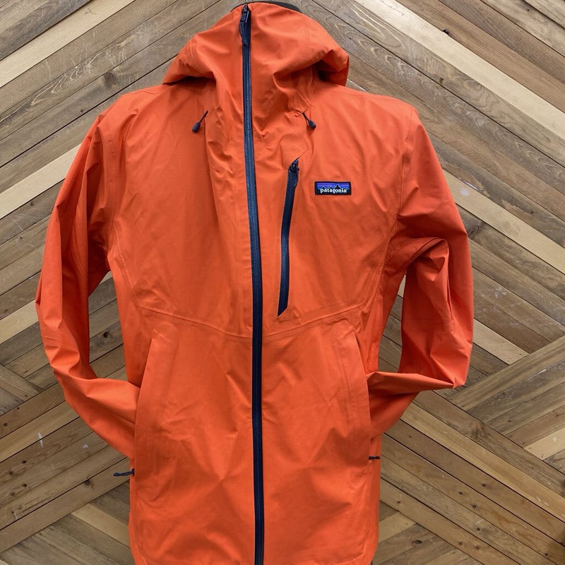 Patagonia - Men's Granite Crest Rain Jacket - MSRP $349: orange-men-MD