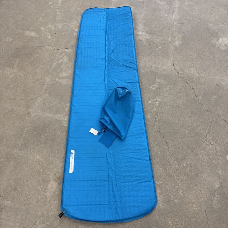 MEC- Reactor 2.5 Sleeping Pad - MSRP $95: blue-unisex-