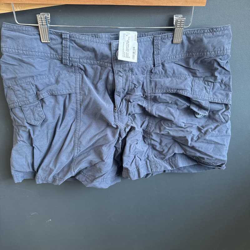 Marmot - Women's Hiking Shorts - MSRP comp $95: Grey-women-10