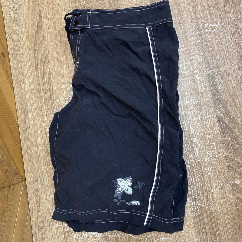 The North Face - Women's Board Shorts: Black-women-MD