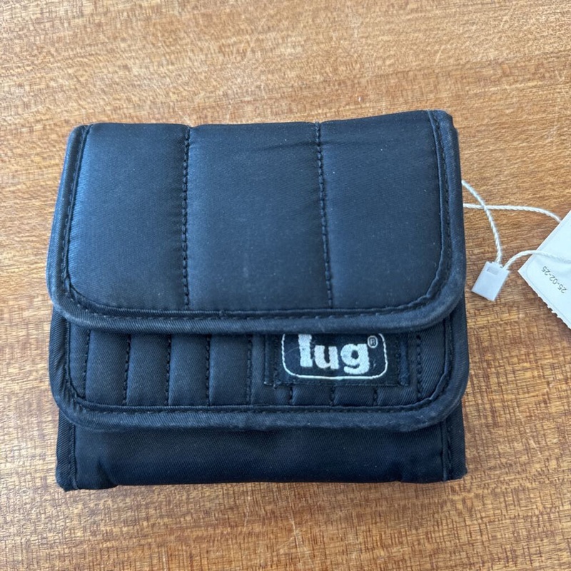 Lug Black Travel Wallet: Black-unisex-