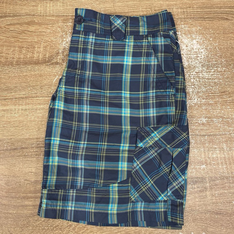 Cabela's Casuals Plaid Shorts: Navy/Green Plaid-women-10