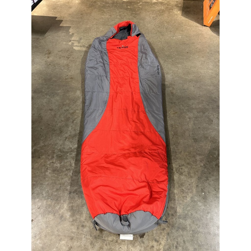 Teton Sports Tracker +5 F Sleeping Bag, Red/Grey