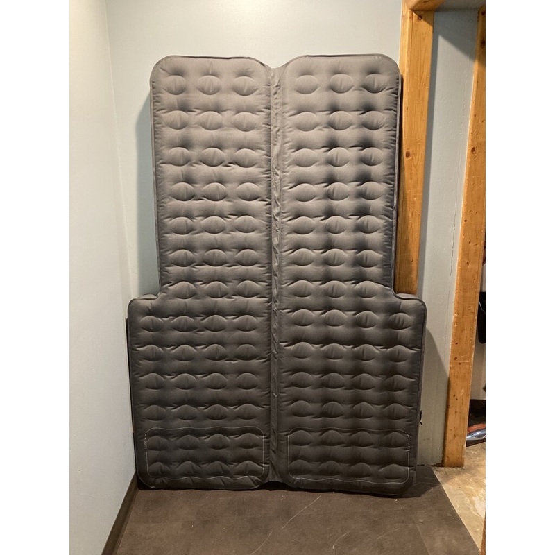 Luno Prius Inflatable Mattress w/ Storage Sack & Baffles, Grey, OS