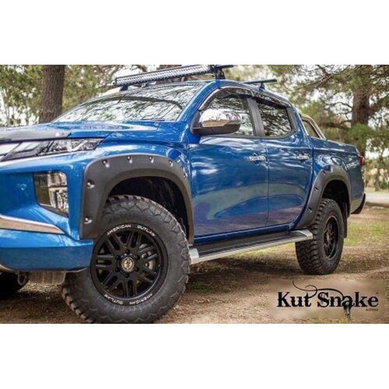 Kut Snake Flares for Mitsubishi Triton MR Models